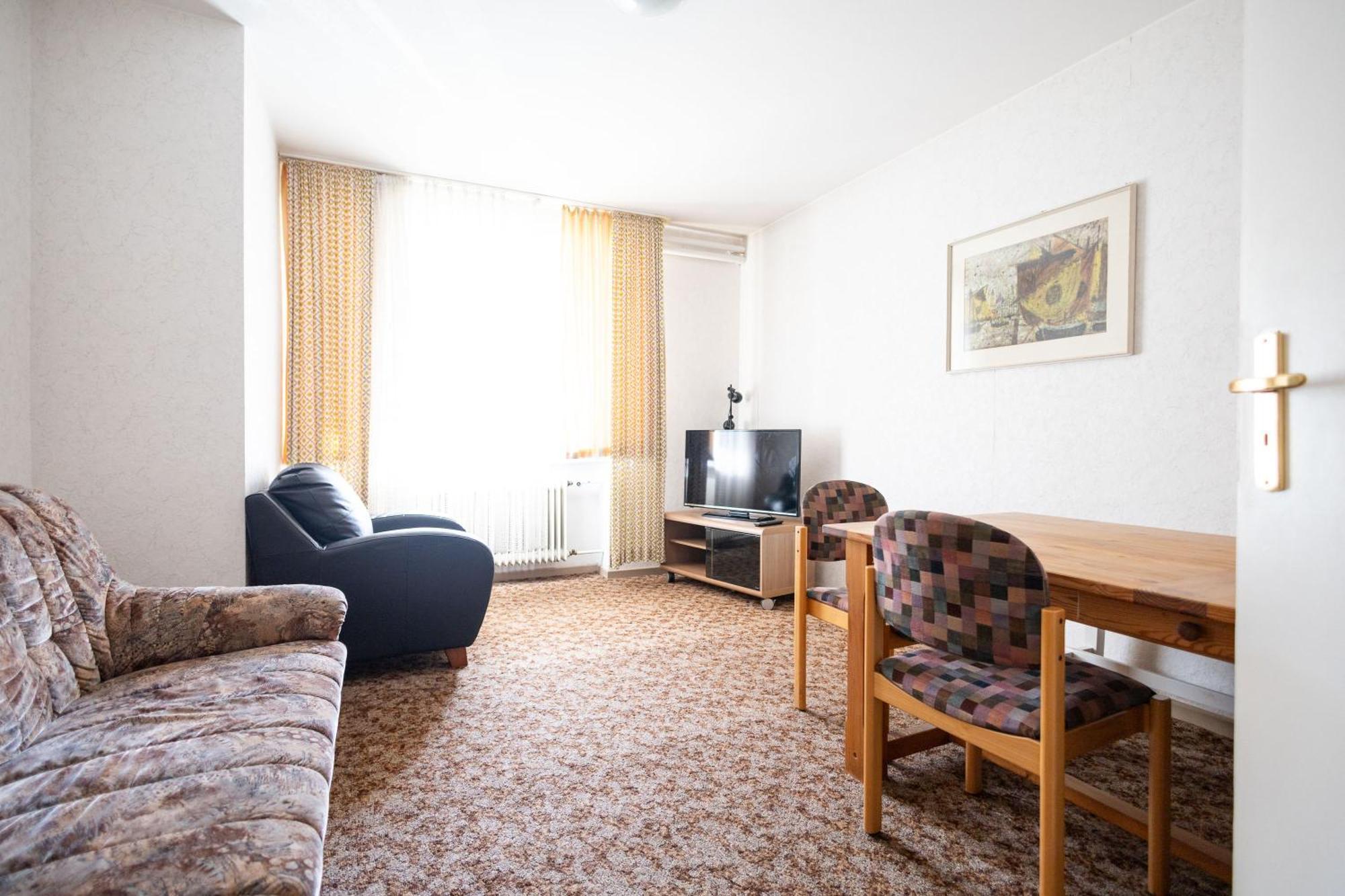 Apartmenthaus Am Waldrand- Kueche - Fruehstueck - Balkon Wildemann Exterior photo